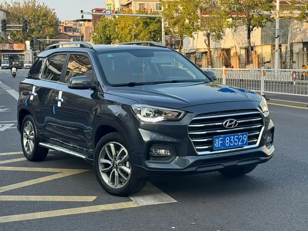 Beijing Hyundai ix35 2019 2.0L automatic two-wheel drive Zhiyong·Enjoy Edition National V купить на сайте DeffCars