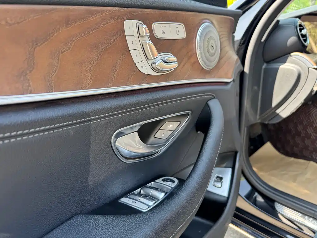 Mercedes-Benz E-Class 2016 E 300 L Fashion Model купить на сайте DeffCars