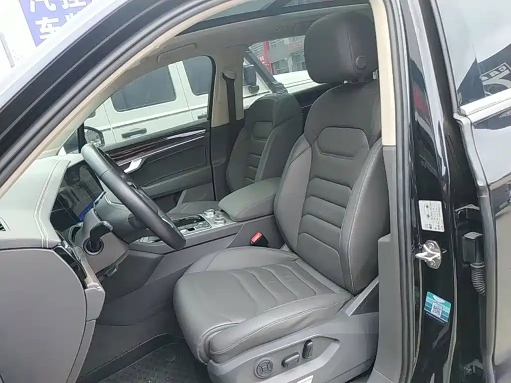 Touareg 2021 2.0TSI Ruishang Edition купить на сайте DeffCars