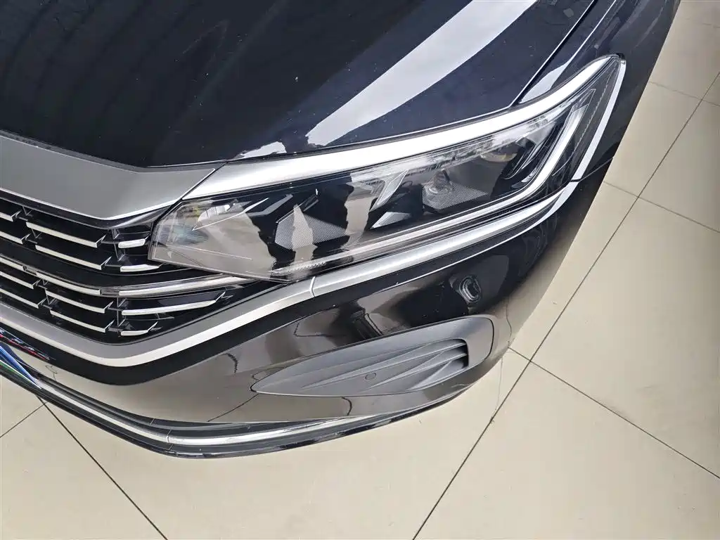 Passat 2025 Outstanding Model 380TSI Dragon Edition купить на сайте DeffCars