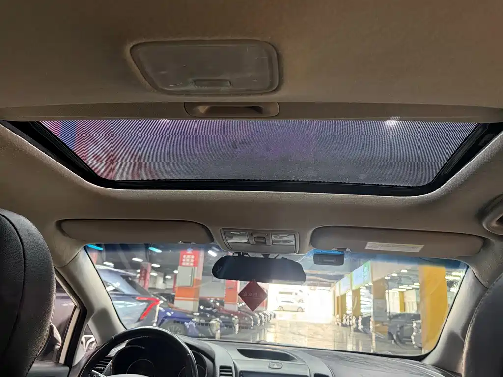 Kia K3 2017 1.6L Automatic 15th Anniversary Special Edition GLS купить на сайте DeffCars