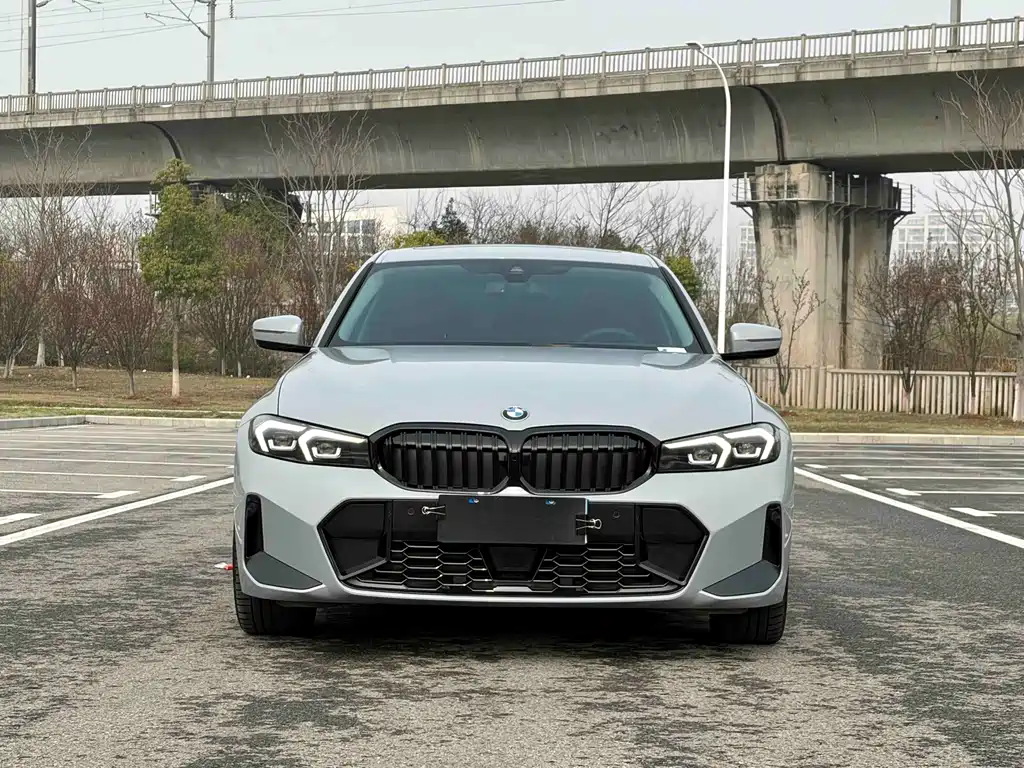 BMW 3 Series 2025 325Li M Sports Package купить на сайте DeffCars