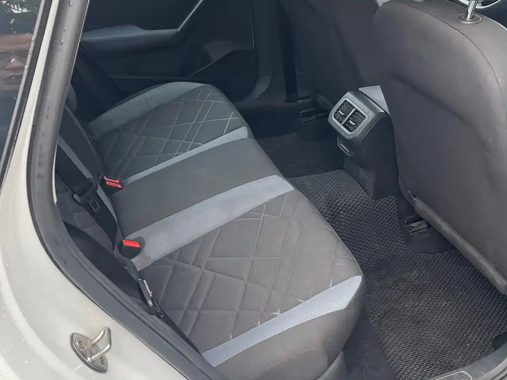 Lavida 2023 1.5L automatic Deyi version купить на сайте DeffCars