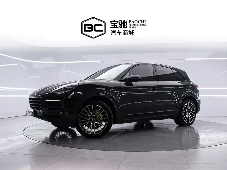 Cayenne New Energy 2023 Cayenne E-Hybrid 2.0T купить на сайте DeffCars