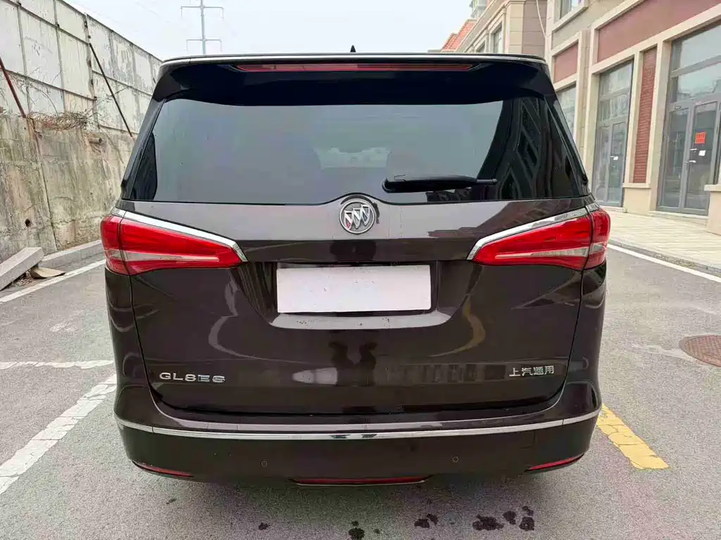 Buick GL8 2017 ES 28T Comfort Type National V купить на сайте DeffCars