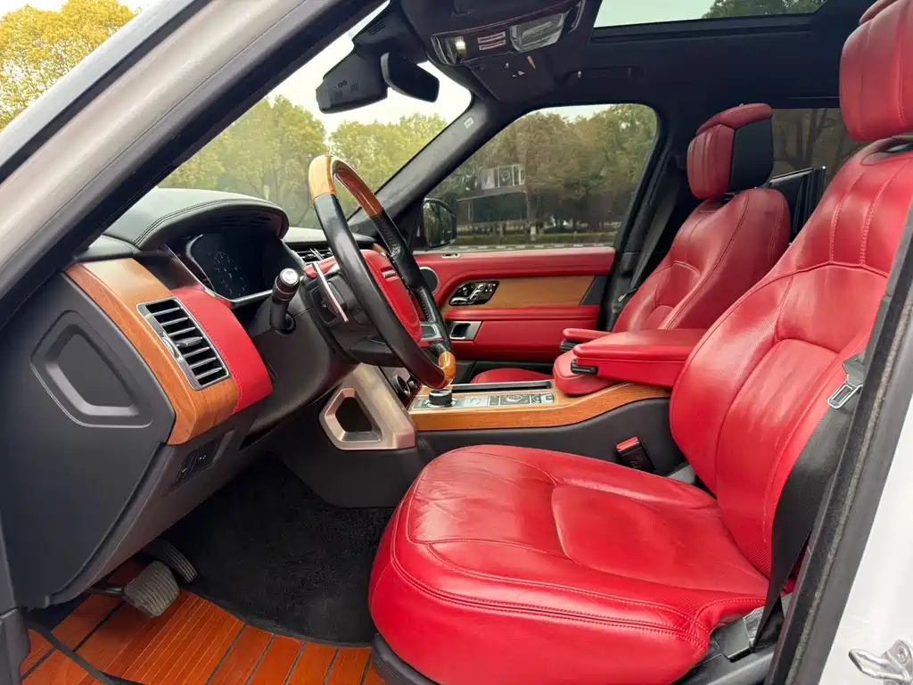 Range Rover 2019 3.0 SC V6 Revered Genesis Extended Edition купить на сайте DeffCars