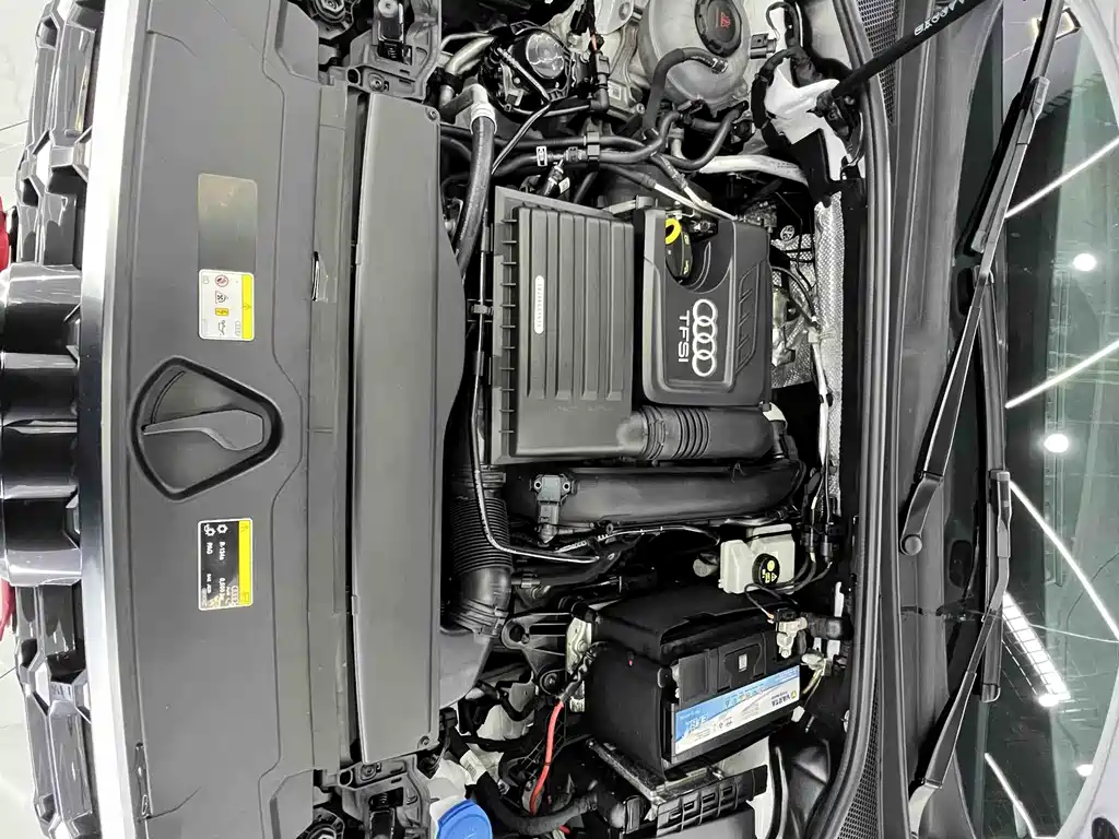 Audi Q3 2022 35 TFSI Fashionable and Dynamic купить на сайте DeffCars
