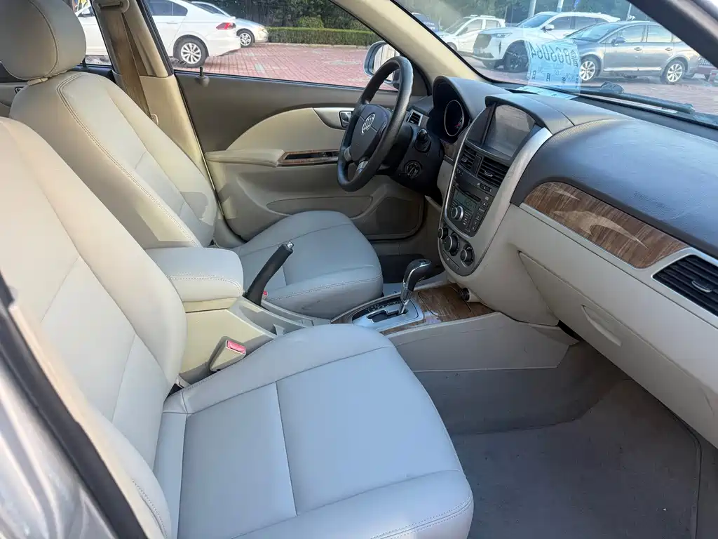 Excelle 2015 1.5L Automatic Classic купить на сайте DeffCars