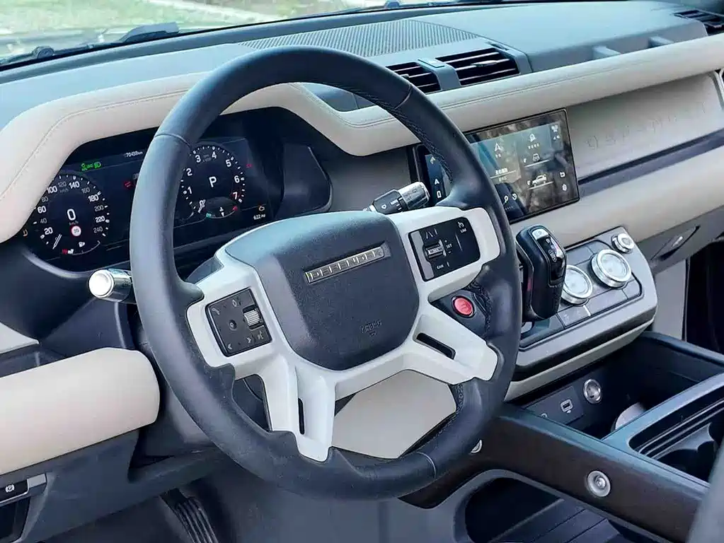 Land Rover Defender 2021 110 P400 SE купить на сайте DeffCars