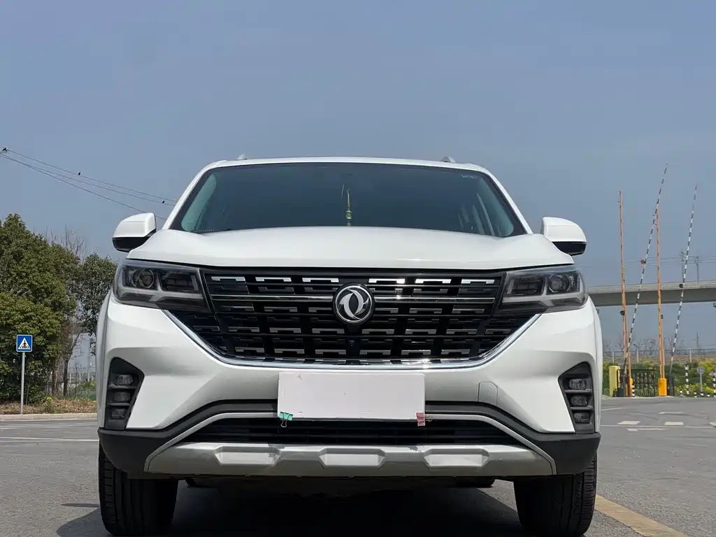 Fengxing T5 2018 230T CVT smart model купить на сайте DeffCars
