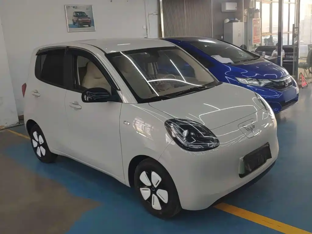 Hongguang MINIEV 2025 fourth generation four-door version advanced model купить на сайте DeffCars