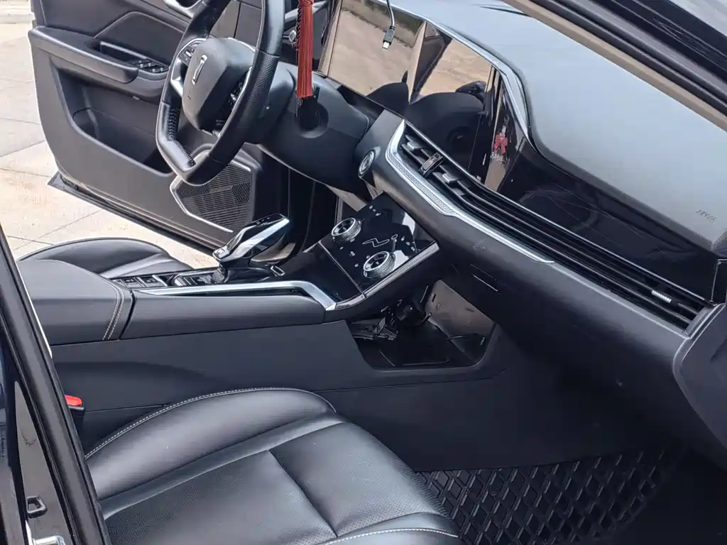 Pentium B70 2021 1.5T automatic enjoyment type купить на сайте DeffCars