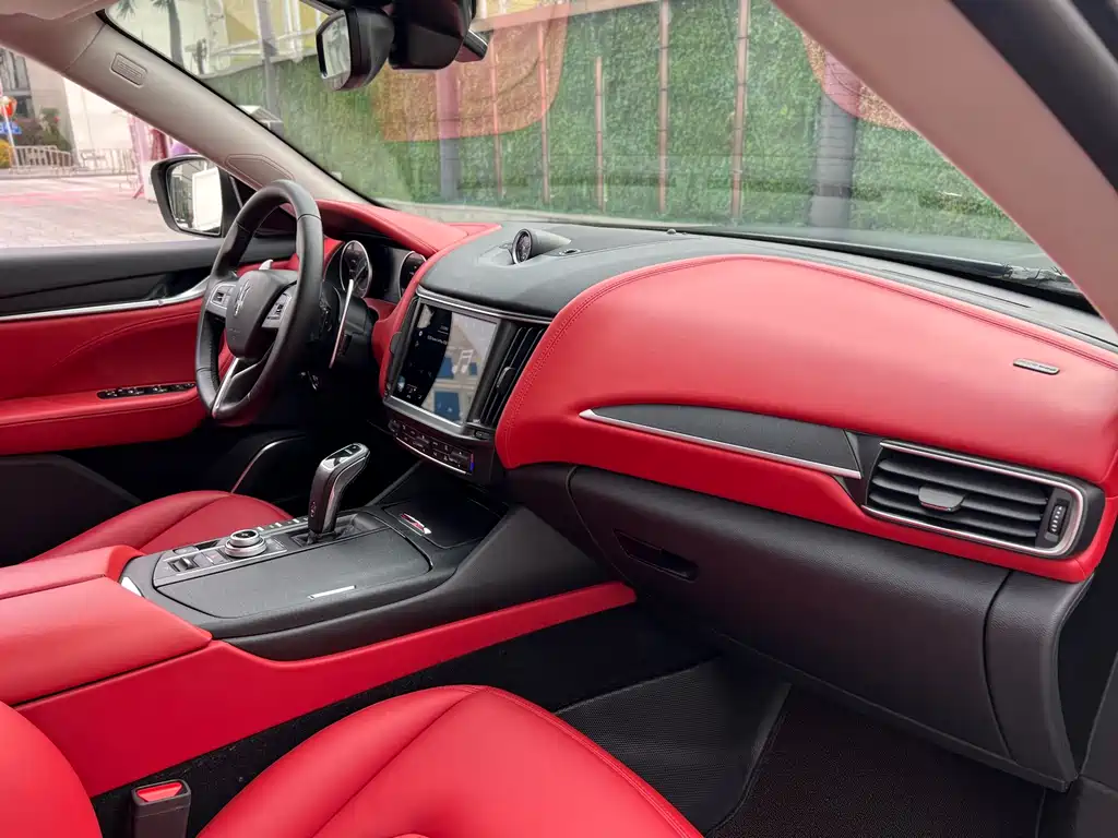 Levante 2021 3.0T Standard Edition купить на сайте DeffCars