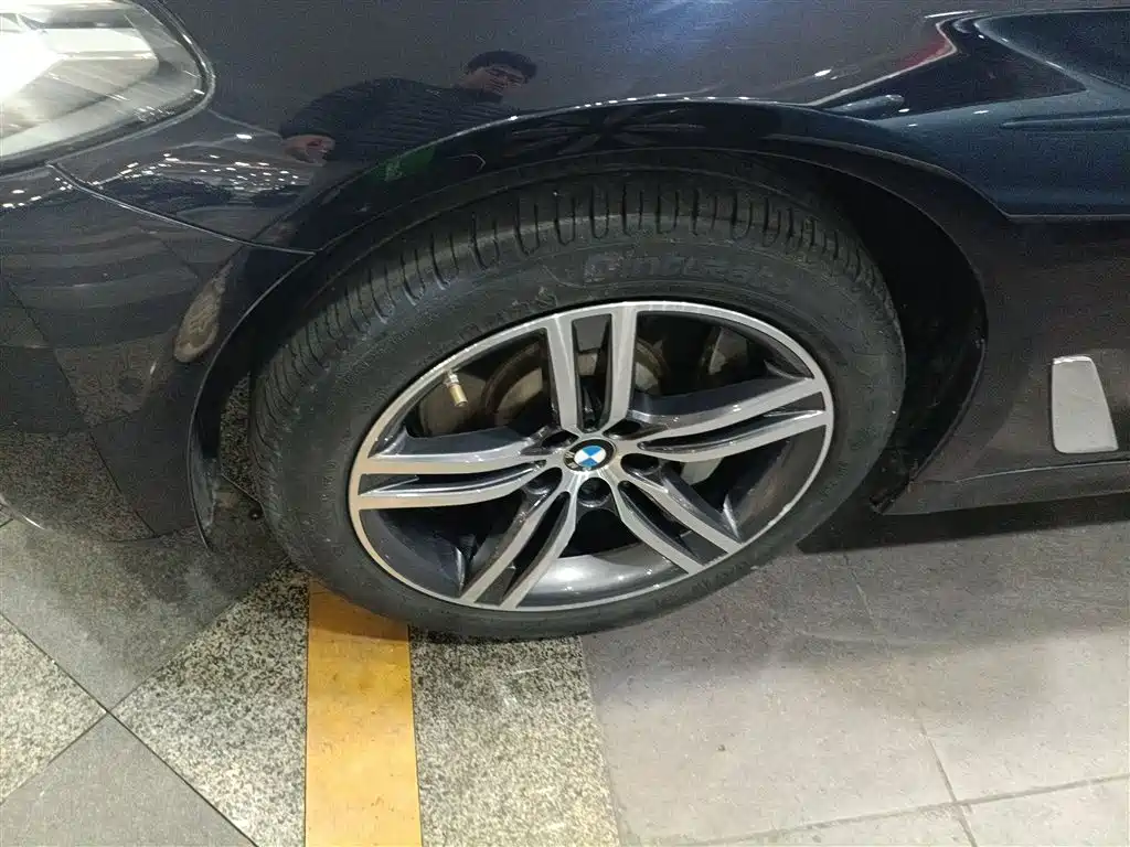 BMW 5 Series 2021 530Li Leading Luxury Package купить на сайте DeffCars
