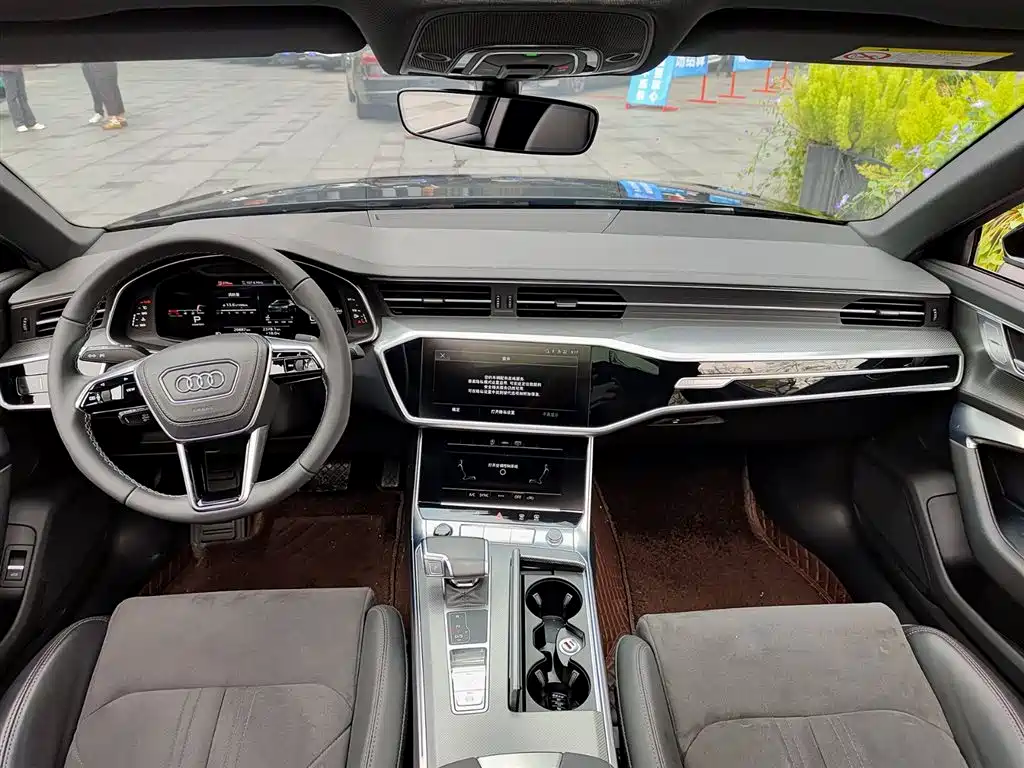Audi A6L 2024 40 TFSI luxury and dynamic model купить на сайте DeffCars