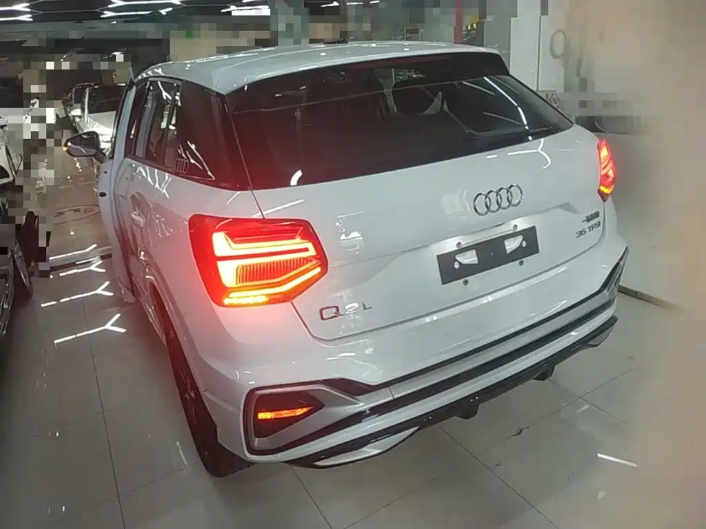 Audi Q2L 2022 35 TFSI aggressive and dynamic model купить на сайте DeffCars