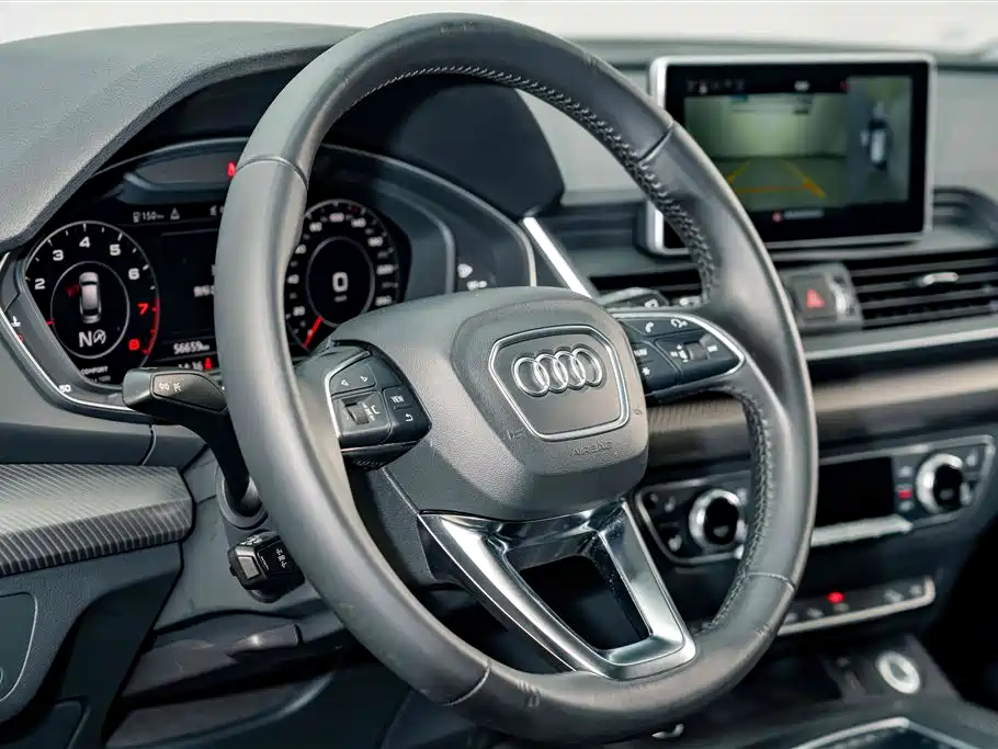 Audi Q5L 2020 45 TFSI exclusive fashion model купить на сайте DeffCars