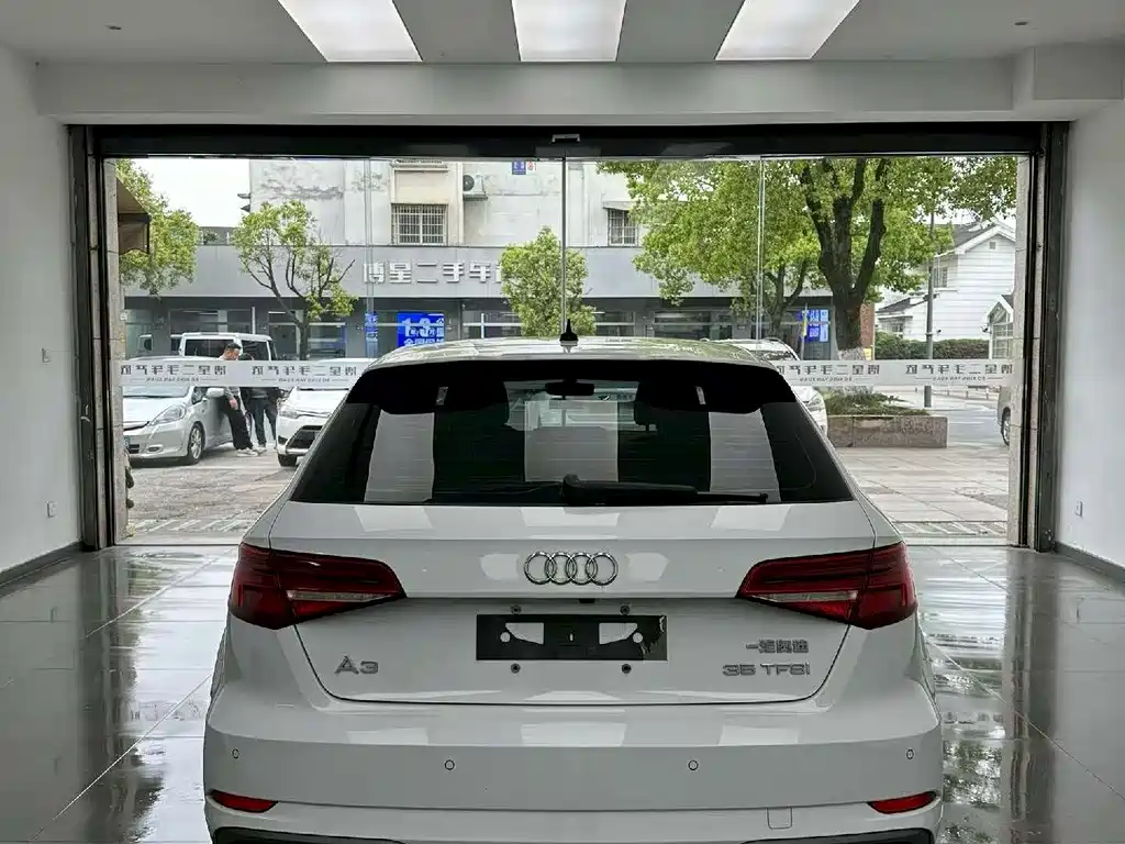 Audi A3 2020 Sportback 35 TFSI Fashion Type National VI купить на сайте DeffCars