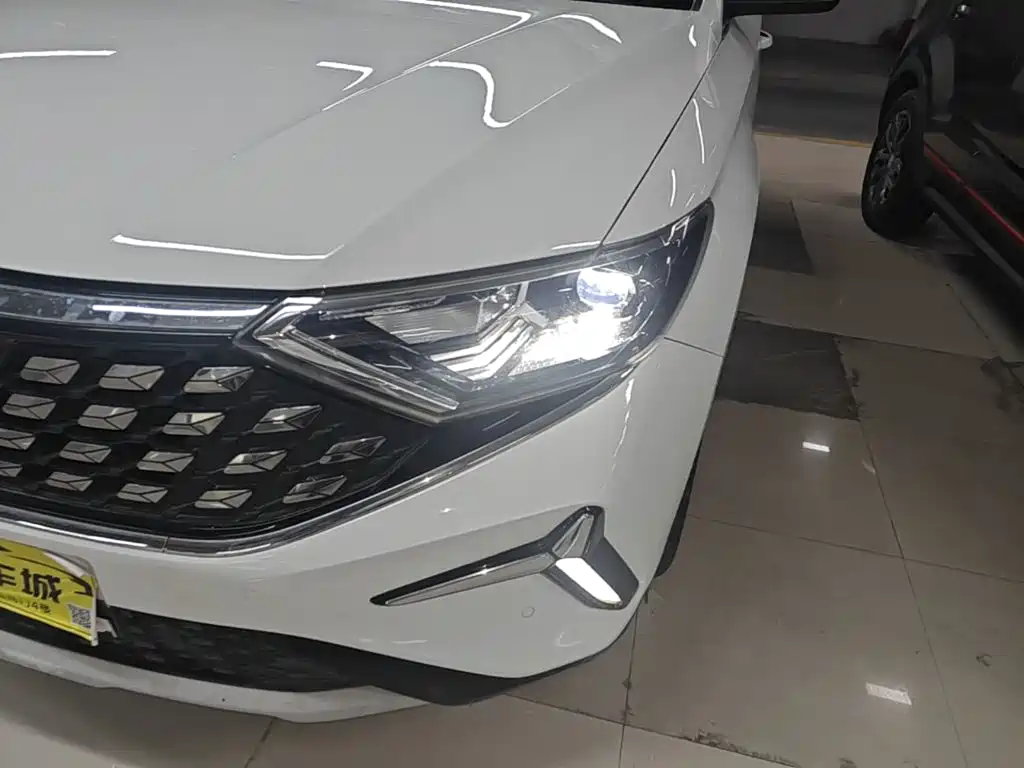 Jetta VS7 2022 280TSI automatic aggressive version купить на сайте DeffCars
