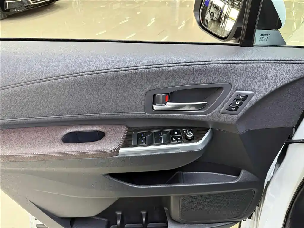 Grevia 2023 2.5L Hybrid Flagship VIP Edition купить на сайте DeffCars