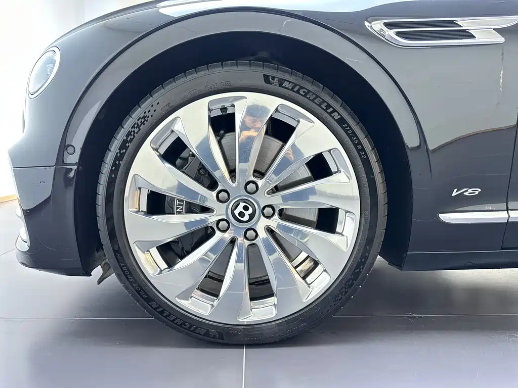 Flying Spur 2021 4.0T V8 Standard Edition купить на сайте DeffCars