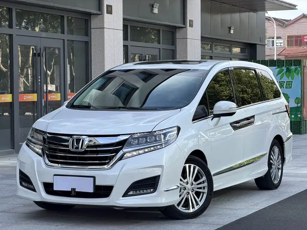 Alison 2016 2.4L Deluxe Edition купить на сайте DeffCars