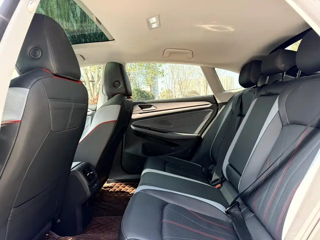Lingdu 2023 Lingdu L 280TSI DSG Hot Edition купить на сайте DeffCars