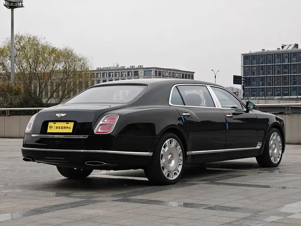 Mulsanne 2017 6.8T long wheelbase version купить на сайте DeffCars