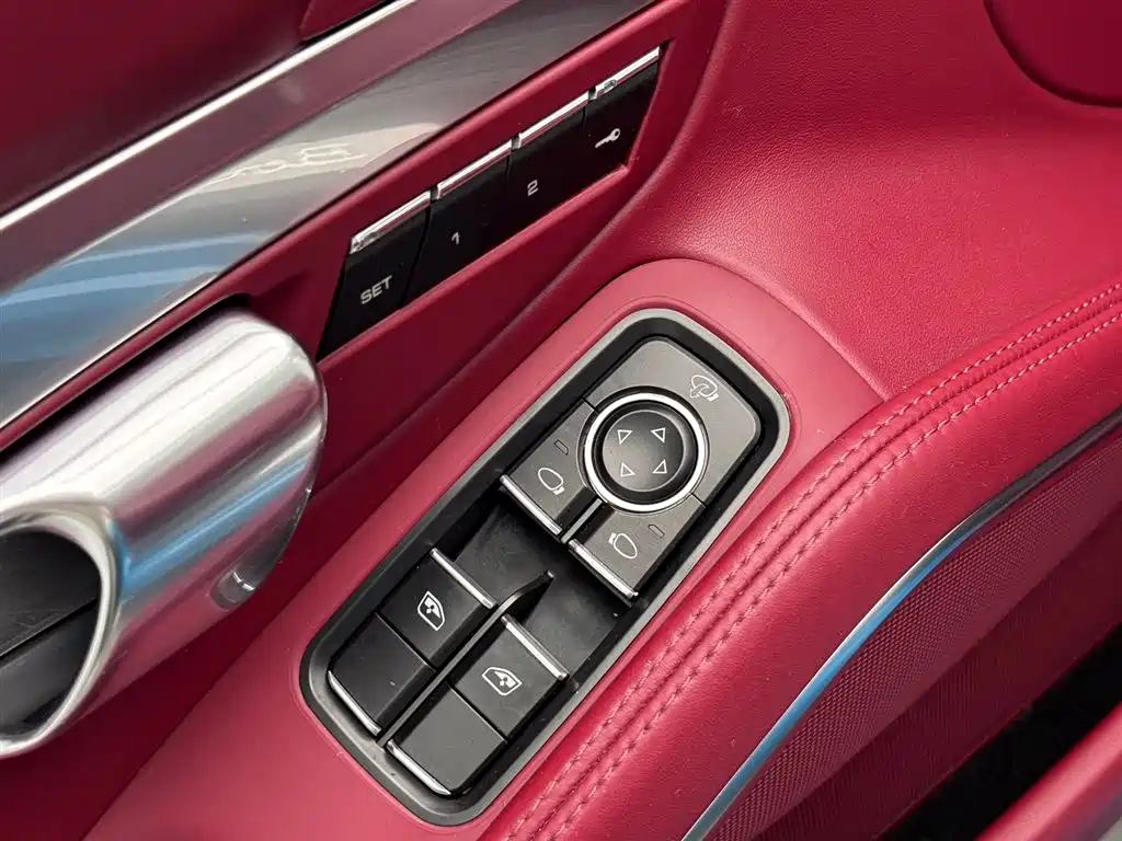 Porsche 718 2020 Boxster 2.0T купить на сайте DeffCars