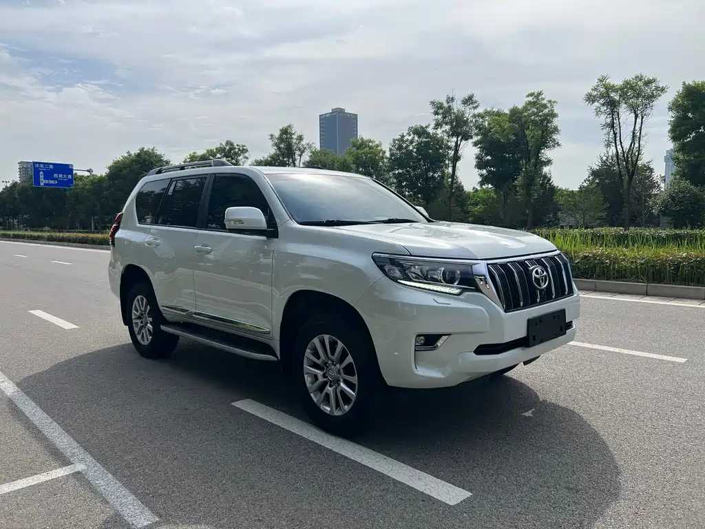 Prado 2018 3.5L Automatic TX-L Rear Spare Tire купить на сайте DeffCars