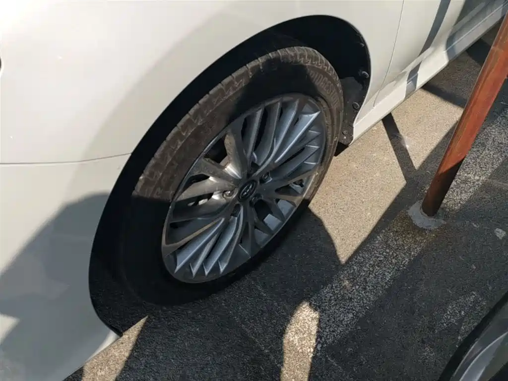 Camry 2019 2.5G Deluxe Edition National V купить на сайте DeffCars