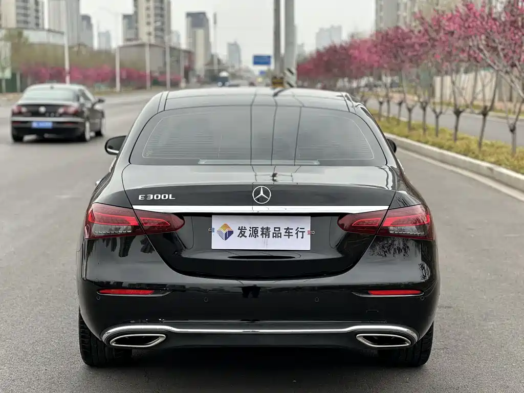 Mercedes-Benz E-Class 2022 Model Three E 300 L Fashion Model купить на сайте DeffCars