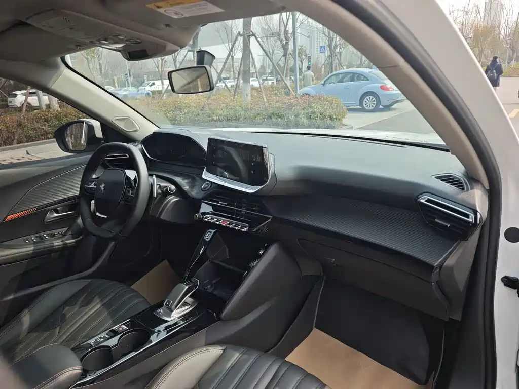 Peugeot 2008 2022 230THP THE ONE купить на сайте DeffCars
