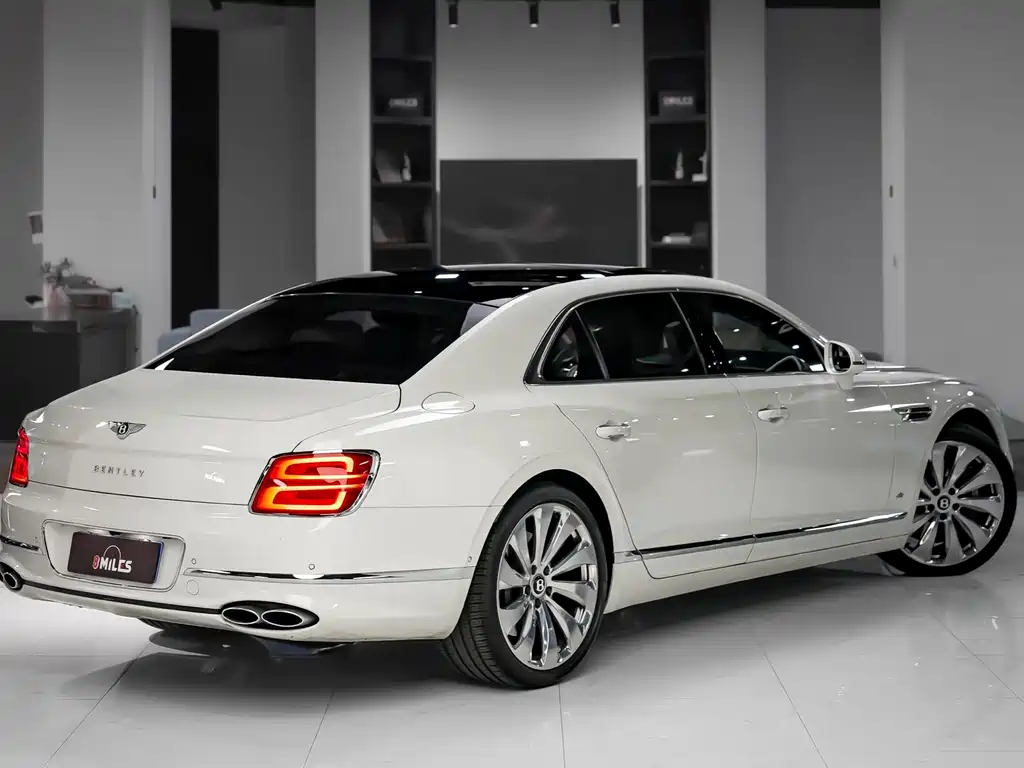 Flying Spur 2022 4.0T V8 Mulliner купить на сайте DeffCars