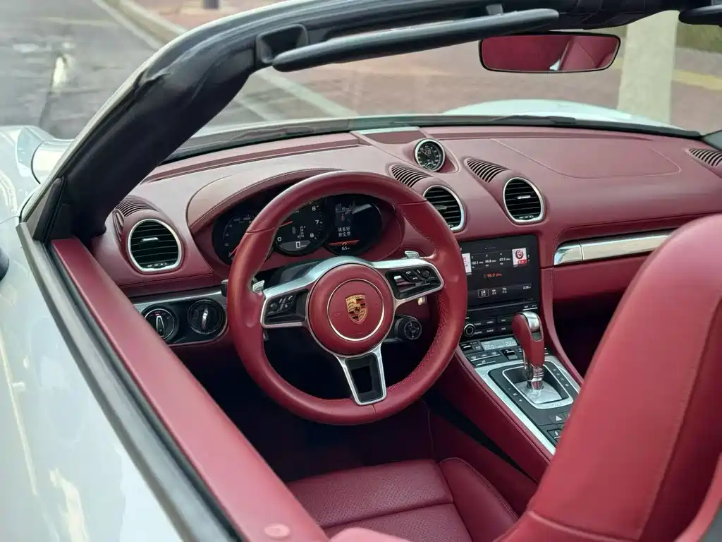 Porsche 718 2018 Boxster 2.0T купить на сайте DeffCars