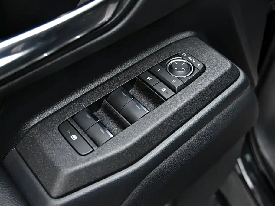 Prado 2024 2.4T all-round TX version 5 seats купить на сайте DeffCars