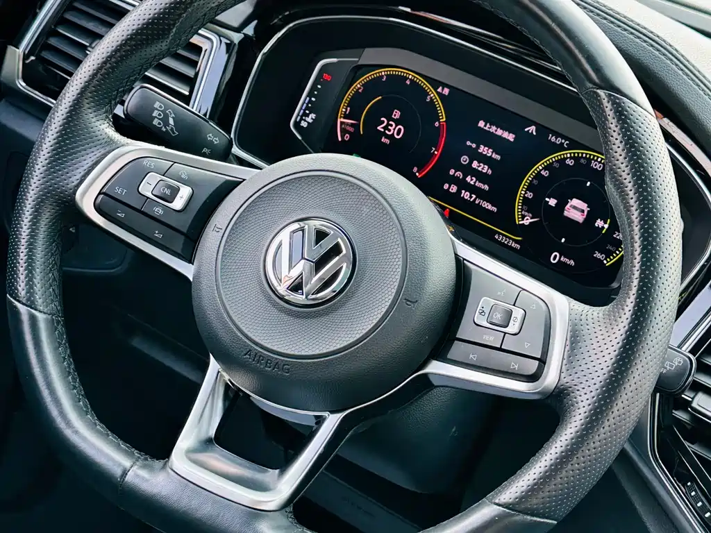 Touron 2020 Touron X 530 V6 four-wheel drive luxury version купить на сайте DeffCars