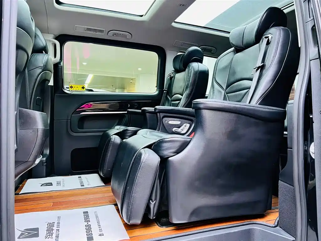 Mercedes-Benz V-Class 2017 V 260 Premium Edition купить на сайте DeffCars