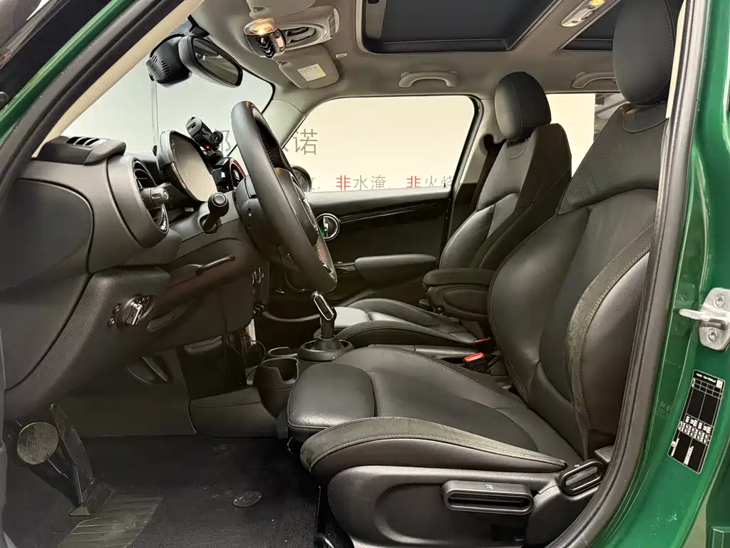 MINI 2021 1.5T COOPER Artist Five-Door Edition купить на сайте DeffCars