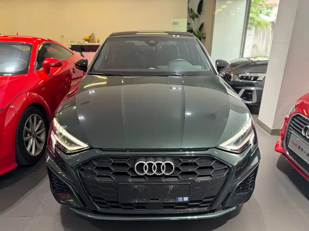 Audi A3 2023 facelift A3L Limousine 35 TFSI fashionable and sporty купить на сайте DeffCars