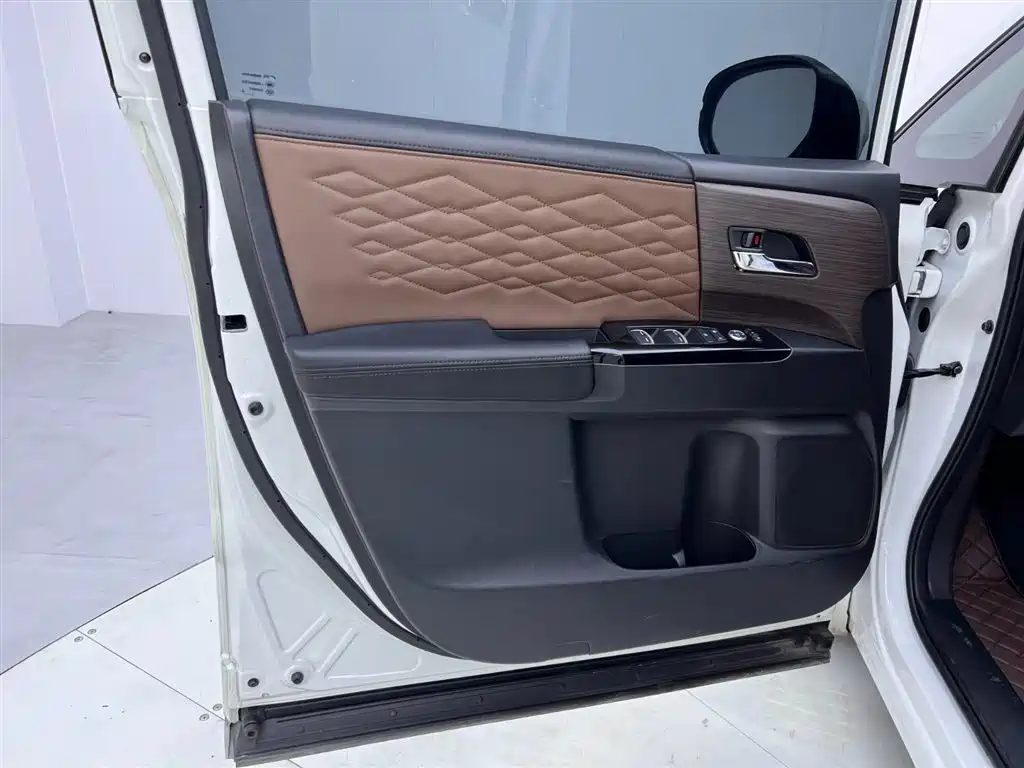 Odyssey 2024 2.0L e:HEV Rui·Enjoy Edition купить на сайте DeffCars
