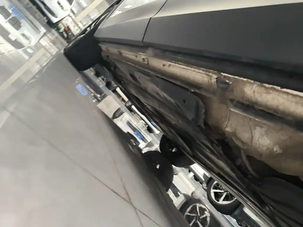 Tharu 2021 280TSI 2WD Deluxe Plus купить на сайте DeffCars