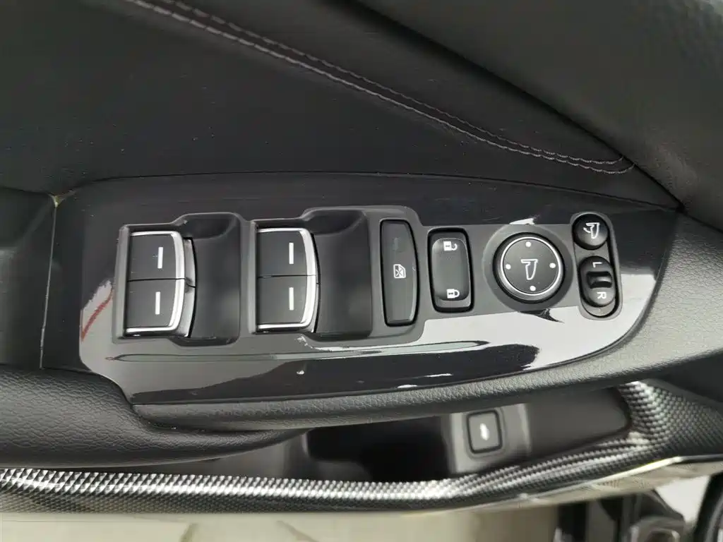 Accord 2022 Sharp Hybrid 2.0L Sharp Collar Edition купить на сайте DeffCars
