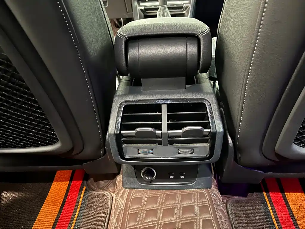 Audi Q3 2022 35 TFSI Fashionable and Dynamic купить на сайте DeffCars