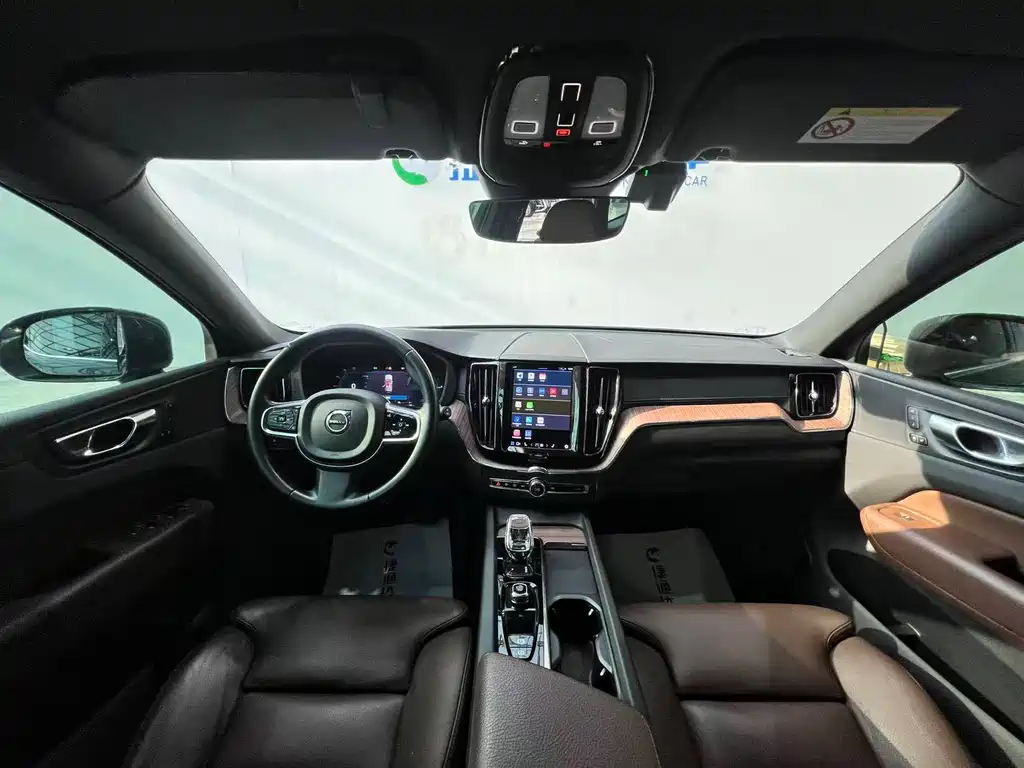 Volvo XC60 plug-in hybrid 2022 T8 plug-in hybrid four-wheel drive Zhiyuan luxury version купить на сайте DeffCars