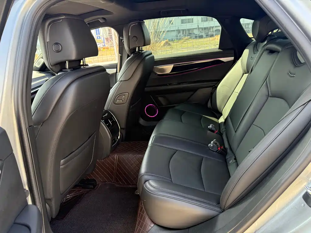 Cadillac CT6 2023 28T luxury model купить на сайте DeffCars