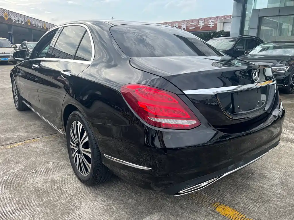 Mercedes-Benz C-Class 2015 facelift C 200 L купить на сайте DeffCars