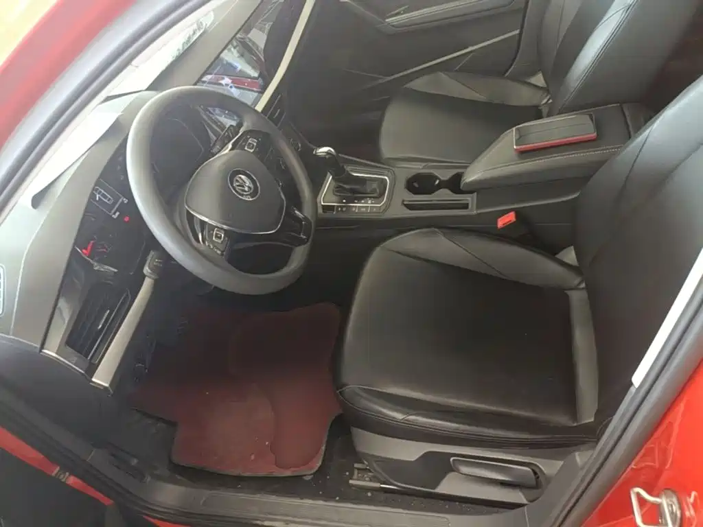 LAVIDA 2018 Hatchback 200TSI DSG Comfort Edition National V купить на сайте DeffCars