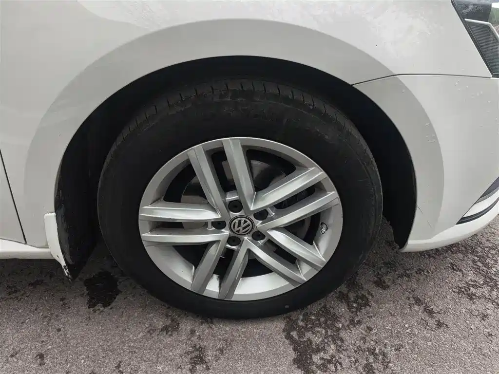 Langxing 2017 230TSI DSG Comfort Edition купить на сайте DeffCars