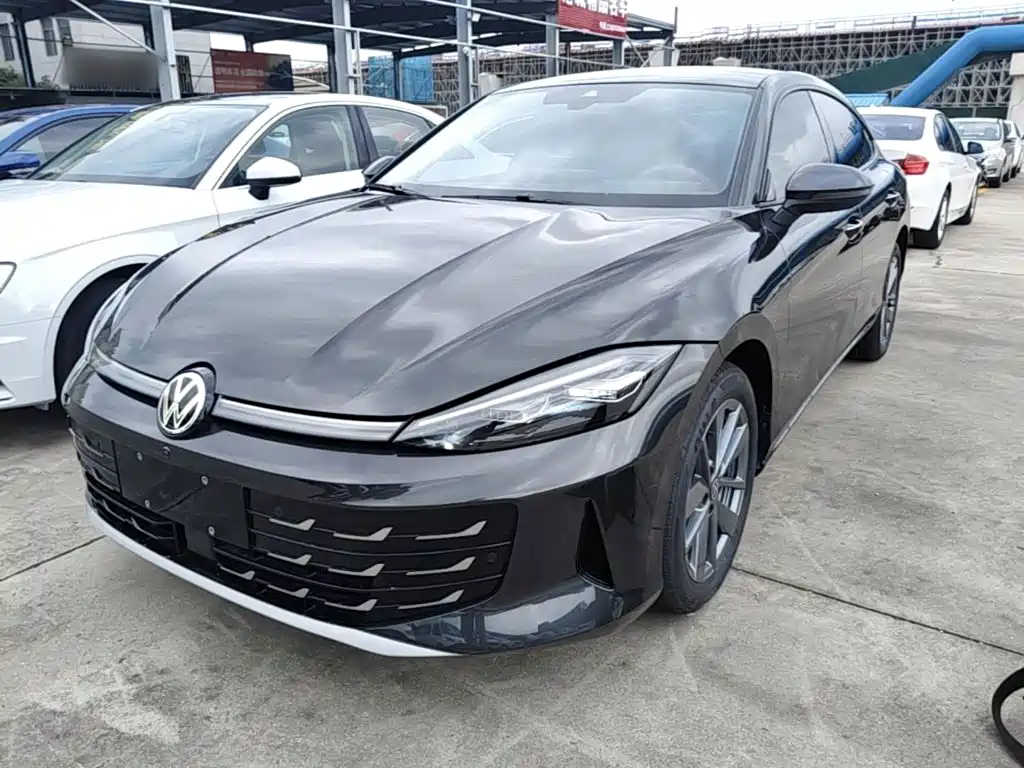 Lingdu 2026 Lingdu L 300TSI Lingfeng Edition купить на сайте DeffCars
